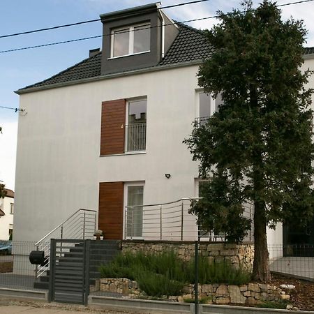 Apartamenty Lawendowy Zakatek 7 Opole Kültér fotó