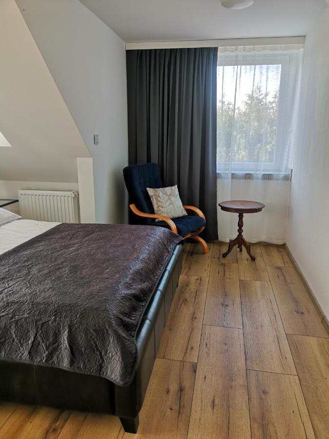 Apartamenty Lawendowy Zakatek 7 Opole Kültér fotó